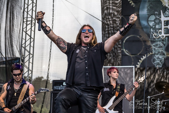 steel-engraved-basinfirefest-28-6-2014_0058