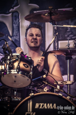 steel-engraved-out-and-loud-30-5-20144_0018