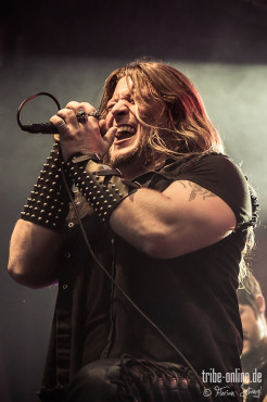 steel-engraved-out-and-loud-30-5-20144_0031