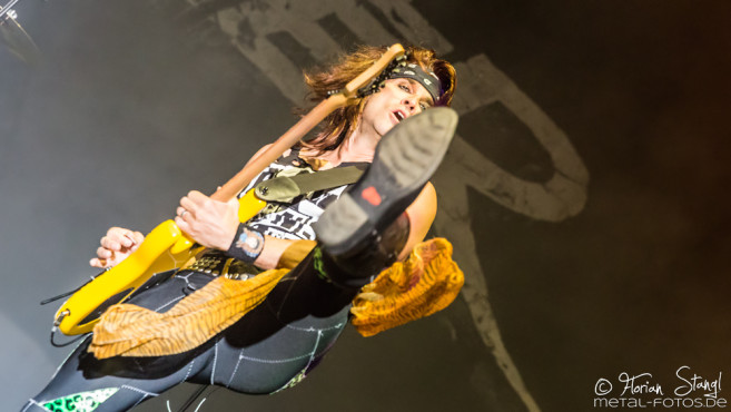 steel-panther-summer-breeze-2016-20-08-2016_0002