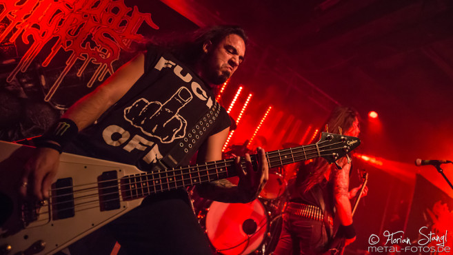 suicidal-angels-der-cult-nuernberg-20-10-2016_0003