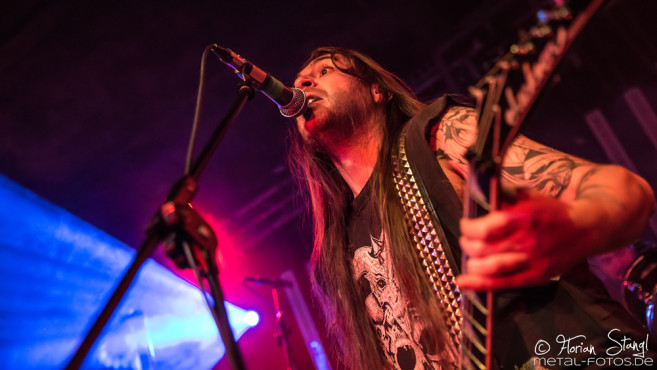suicidal-angels-der-cult-nuernberg-20-10-2016_0050