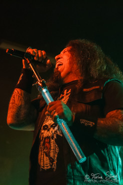 testament-rockfabrik-nuernberg-17-03-2013-17