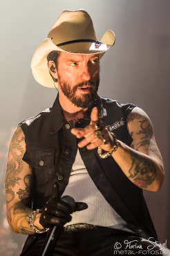 the-bosshoss-arena-nuernberg-31-03-2016_0035