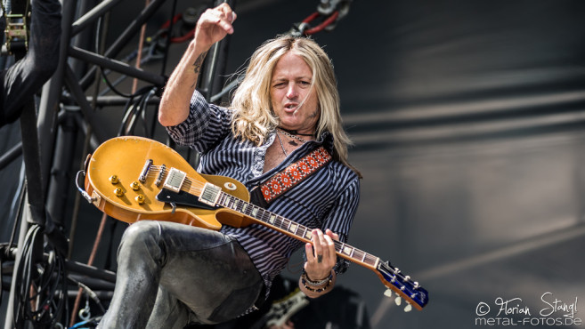 the-dead-daisies-bang-your-head-2016-14-07-2016_0002