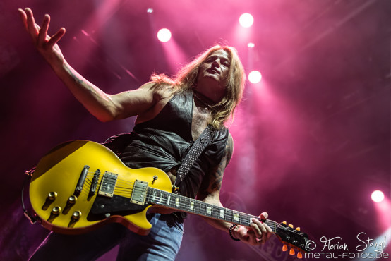 the-dead-daisies-brose-arena-bamberg-02-08-2022_0020