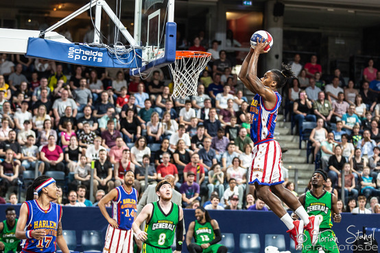 the-harlem-globetrotters-arena-nuernberg-21-4-2018_0045