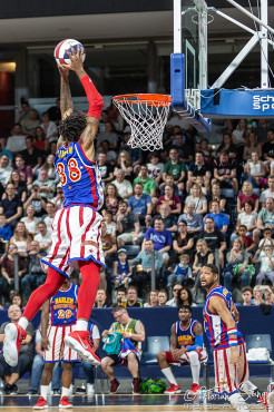 the-harlem-globetrotters-arena-nuernberg-21-4-2018_0054