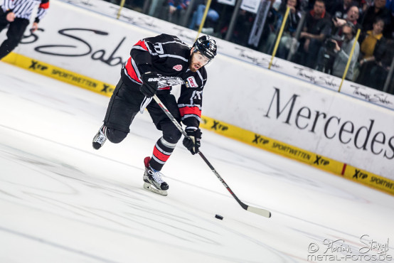 thomas-sabo-ice-tiger-vs-grizzlys-wolfsburg-arena-nuernberg-10-04-2016_0028