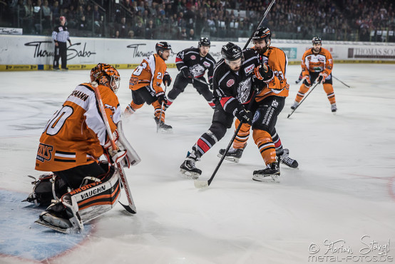thomas-sabo-ice-tiger-vs-grizzlys-wolfsburg-arena-nuernberg-10-04-2016_0045