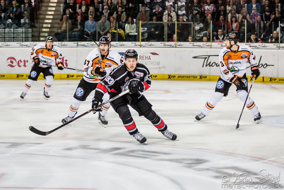 thomas-sabo-ice-tiger-vs-wolfsburg-grizzlys-arena-nuernberg-05-04-2016_0010