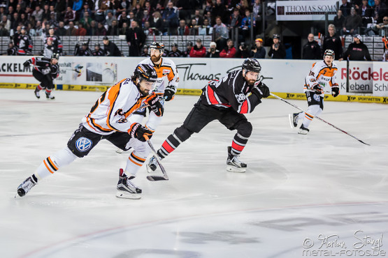 thomas-sabo-ice-tiger-vs-wolfsburg-grizzlys-arena-nuernberg-05-04-2016_0011