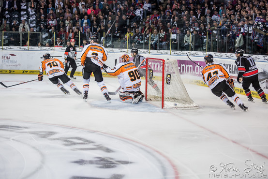 thomas-sabo-ice-tiger-vs-wolfsburg-grizzlys-arena-nuernberg-05-04-2016_0015
