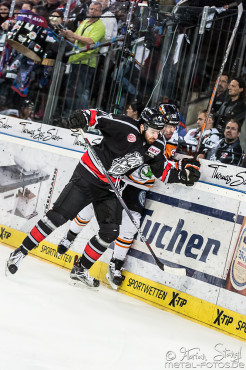 thomas-sabo-ice-tiger-vs-wolfsburg-grizzlys-arena-nuernberg-05-04-2016_0017