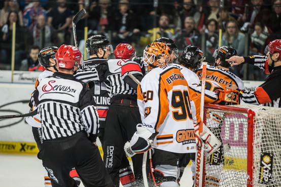 thomas-sabo-ice-tiger-vs-wolfsburg-grizzlys-arena-nuernberg-05-04-2016_0023