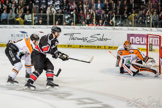 thomas-sabo-ice-tiger-vs-wolfsburg-grizzlys-arena-nuernberg-05-04-2016_0037
