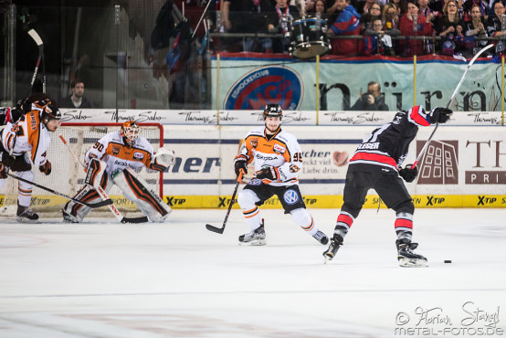thomas-sabo-ice-tiger-vs-wolfsburg-grizzlys-arena-nuernberg-05-04-2016_0046