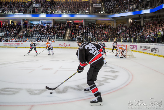 thomas-sabo-ice-tiger-vs-wolfsburg-grizzlys-arena-nuernberg-05-04-2016_0054