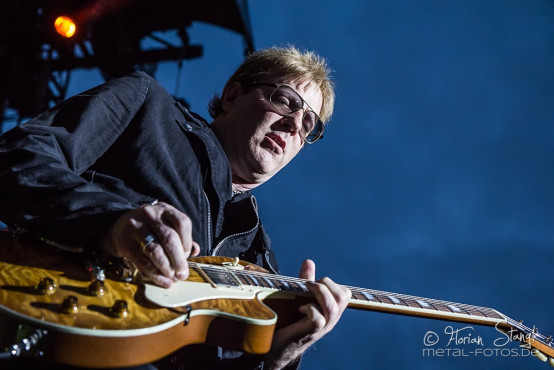 twisted-sister-byh-2014-12-7-2014_0016