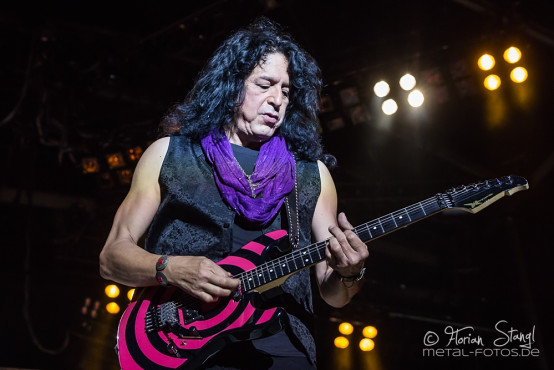 twisted-sister-byh-2014-12-7-2014_0017