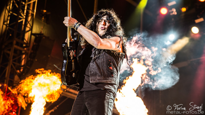 twisted-sister-bang-your-head-2016-15-07-2016_0004