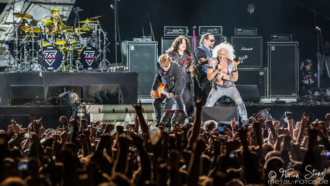 twisted-sister-bang-your-head-2016-15-07-2016_0010
