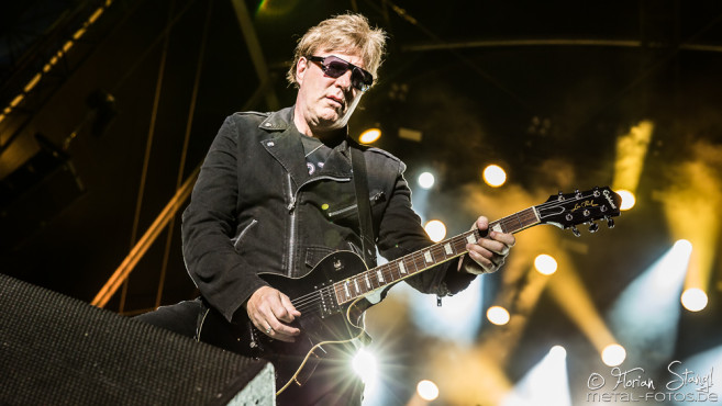 twisted-sister-bang-your-head-2016-15-07-2016_0012