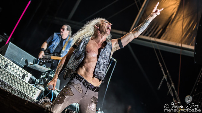 twisted-sister-bang-your-head-2016-15-07-2016_0017