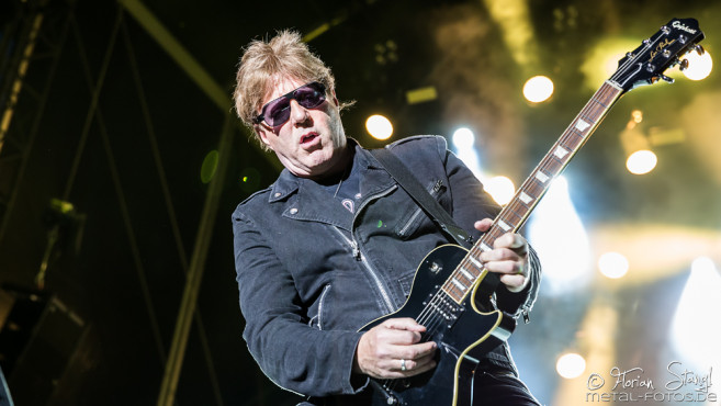 twisted-sister-bang-your-head-2016-15-07-2016_0036