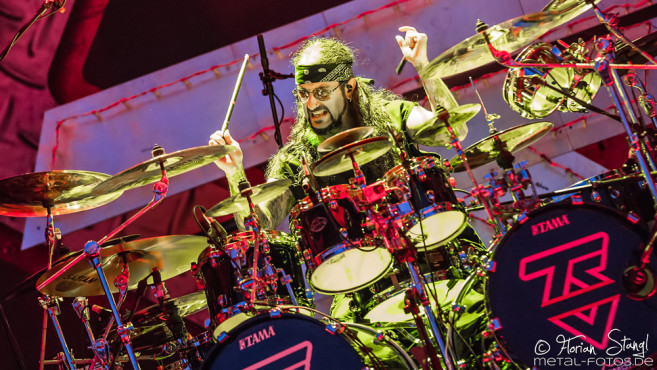 twisted-sister-bang-your-head-2016-15-07-2016_0049