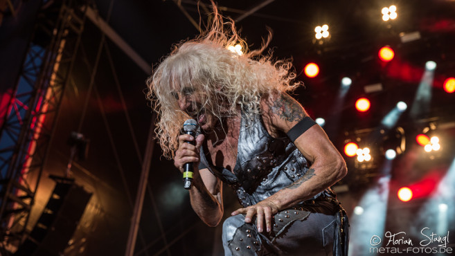 twisted-sister-bang-your-head-2016-15-07-2016_0050