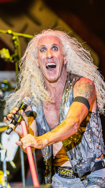 twisted-sister-bang-your-head-2016-15-07-2016_0056