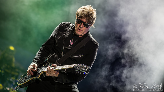 twisted-sister-bang-your-head-2016-15-07-2016_0058