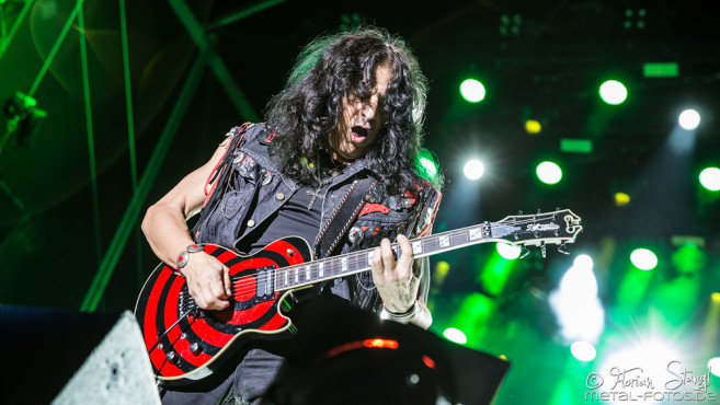 twisted-sister-bang-your-head-2016-15-07-2016_0102