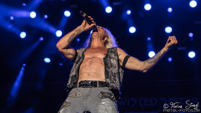 twisted-sister-bang-your-head-2016-15-07-2016_0110