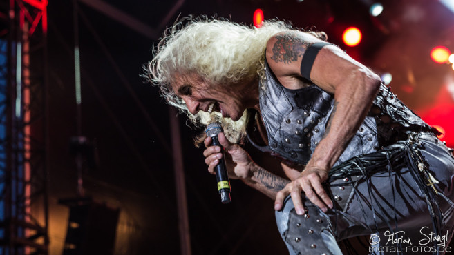 twisted-sister-bang-your-head-2016-15-07-2016_0113
