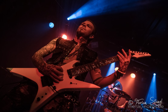 tyr-hirsch-nuernberg-10-09-2013-41