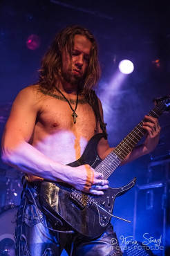 tyr-hirsch-nuernberg-10-09-2013-48