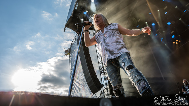 uriah-heep-bang-your-head-2016-16-07-2016_0001