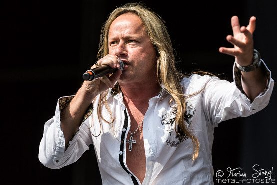 voodoo-circle-masters-of-rock-12-7-2015_0002