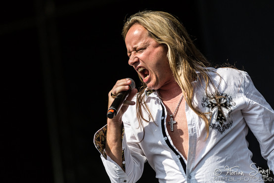 voodoo-circle-masters-of-rock-12-7-2015_0029