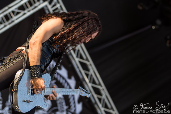 wasp-bang-your-head-16-7-2015_0059
