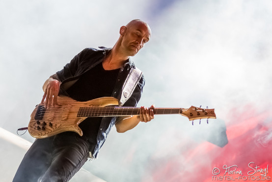 within-temptation-masters-of-rock-9-7-2015_0004