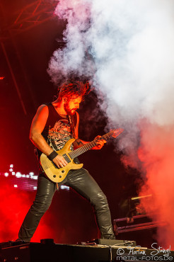 within-temptation-masters-of-rock-9-7-2015_0016