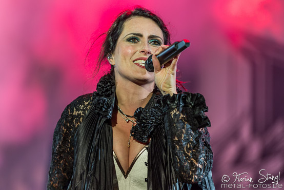within-temptation-masters-of-rock-9-7-2015_0031
