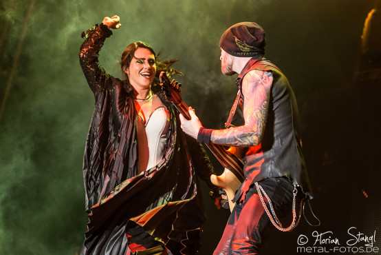 within-temptation-masters-of-rock-9-7-2015_0032