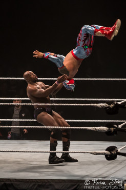 WWE Live Road to WrestleMania 2017