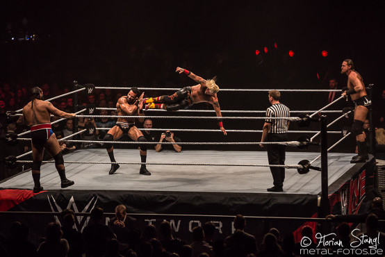 WWE Live Road to WrestleMania 2017