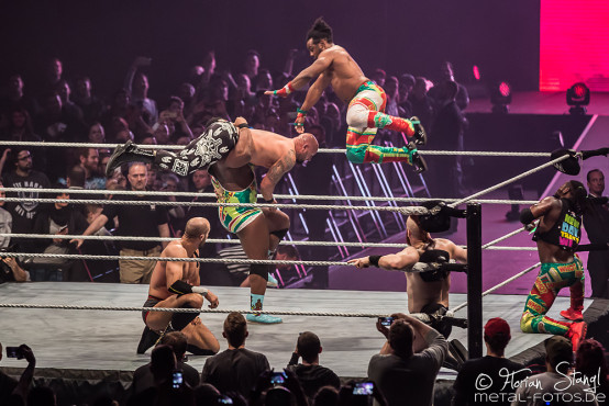 WWE Live Road to WrestleMania 2017