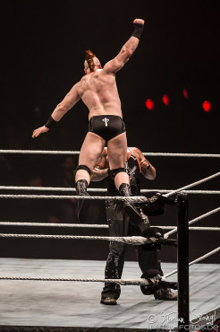 WWE Live Road to WrestleMania 2017